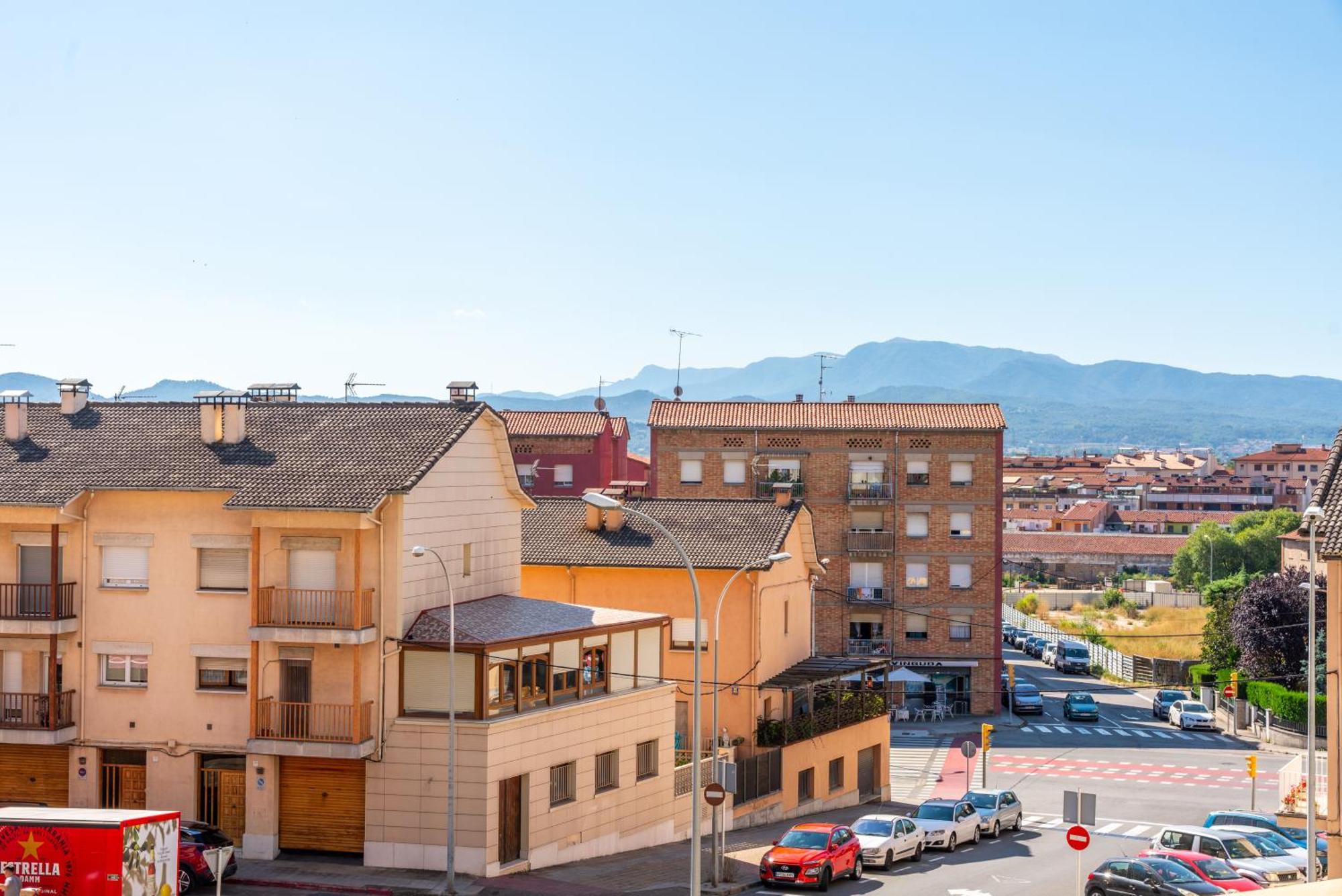Hotel J. Balmes Vic Buitenkant foto